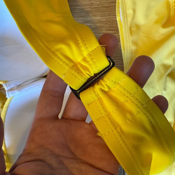 Hot Topic Disney Belle Bikini Set Size Large/XL NWT - Picture 11 of 12